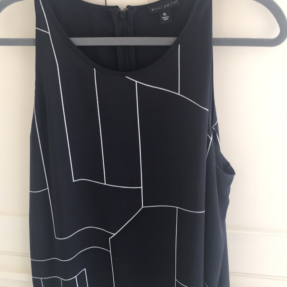Cool Tank with Geometric Pattern - Picture 5 of 5
